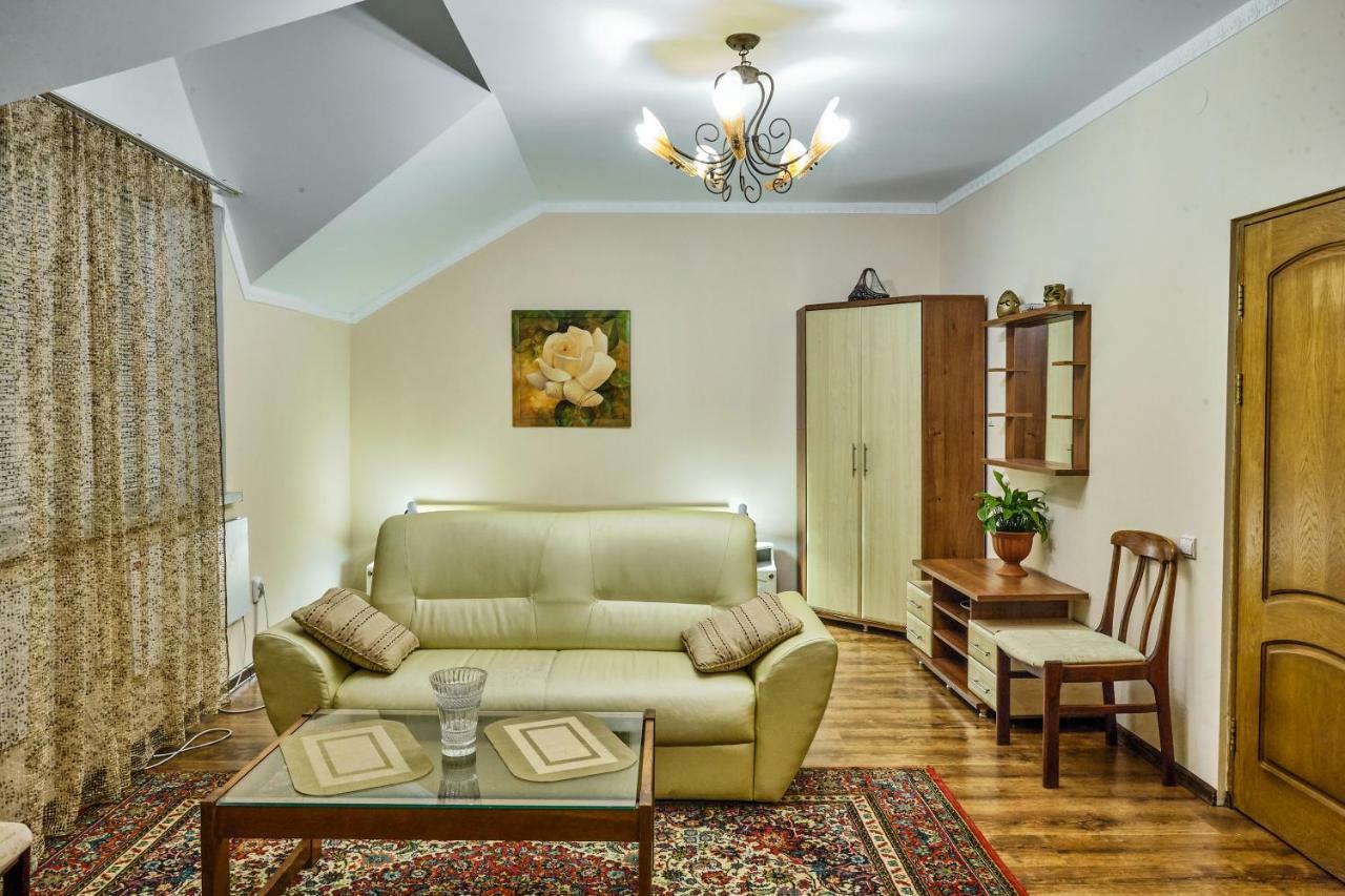 Апартаменты / Mieszkania / Apartments Svitlana Truskavets Exterior photo